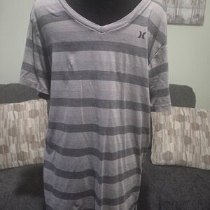 Hurley Men's Charcoal and Light Gray Striped Tee